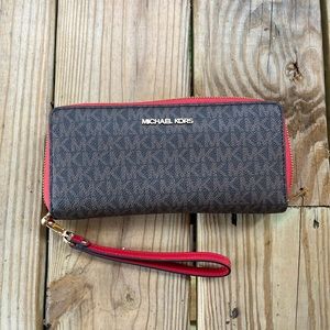 Michael Kors wristlet wallet